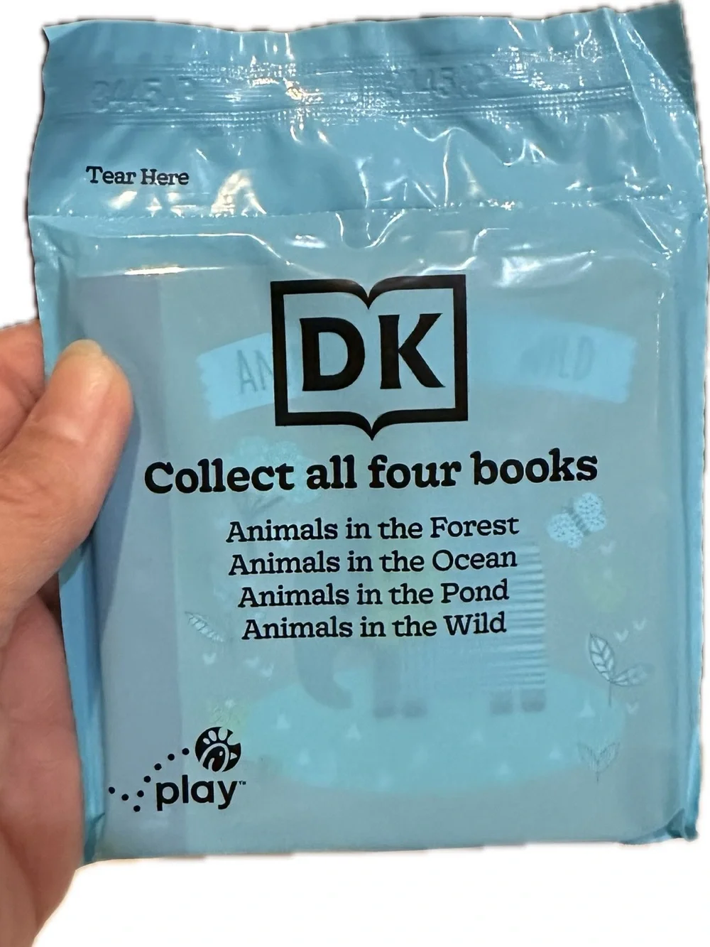 2026 DK ANIMALS IN THE WILD MICRO BOARD BOOK COLLECTIBLE CHICK FIL A KID MEAL 4”